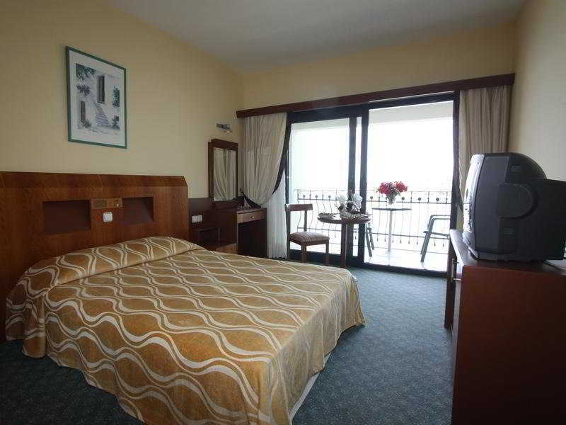 Medis Resort Hotel Çeşme Esterno foto